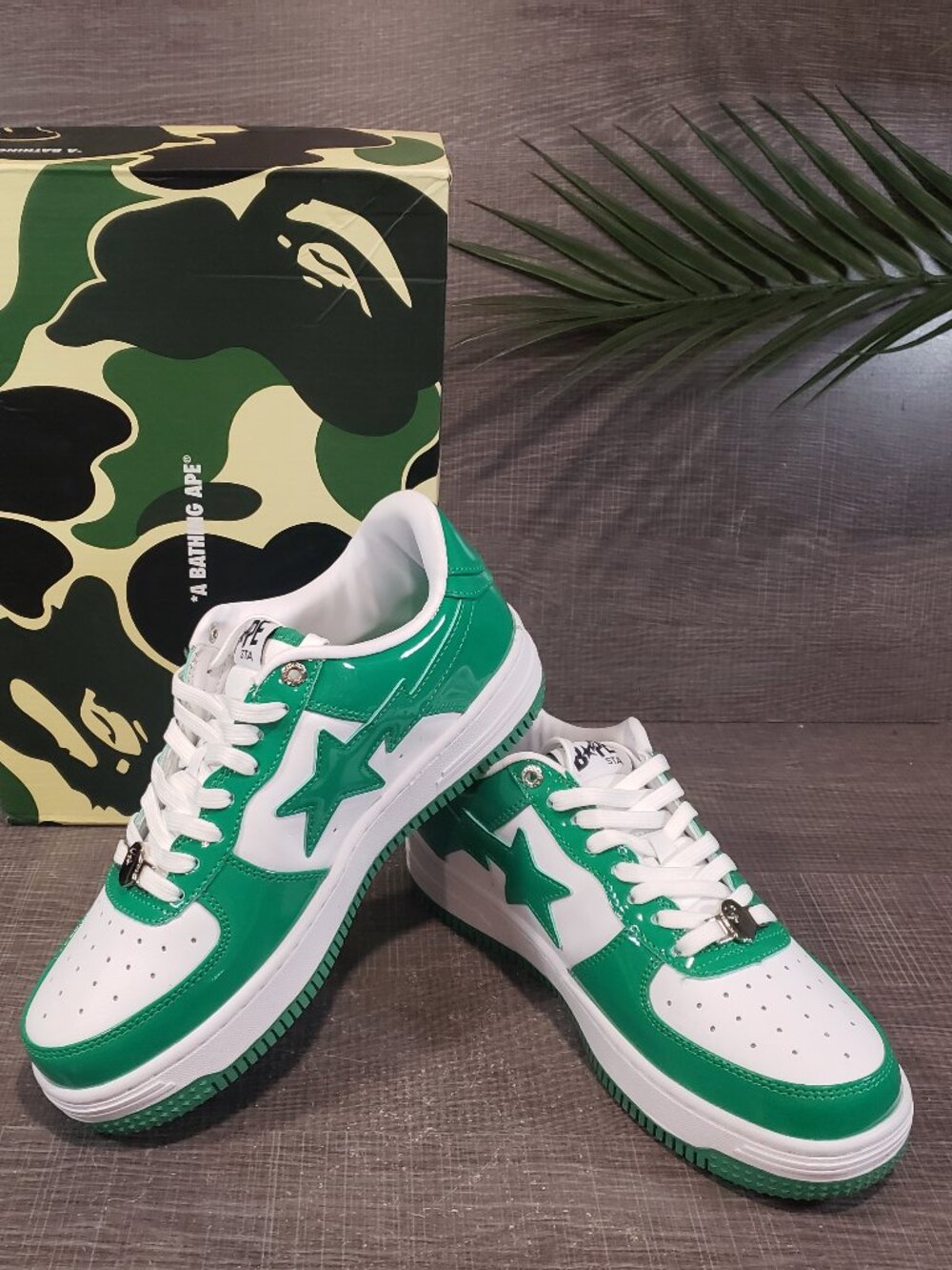 A Bathing Ape BAPE STA Green White Leather Low Top Sneakers Size Men's 8.5